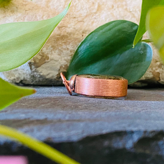 Lichen Classic Pendant #1