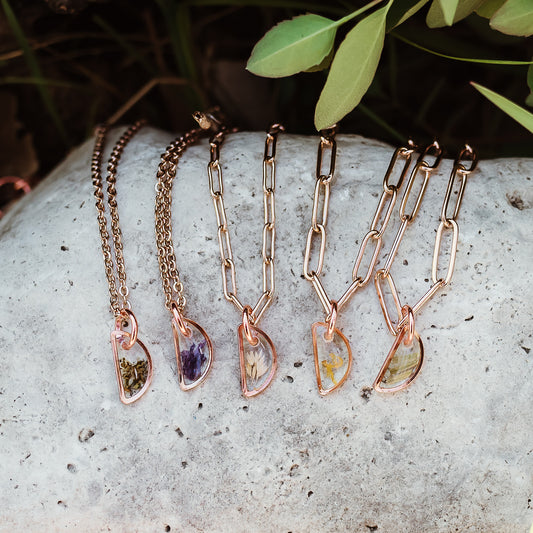 Mini Friendship Choker
