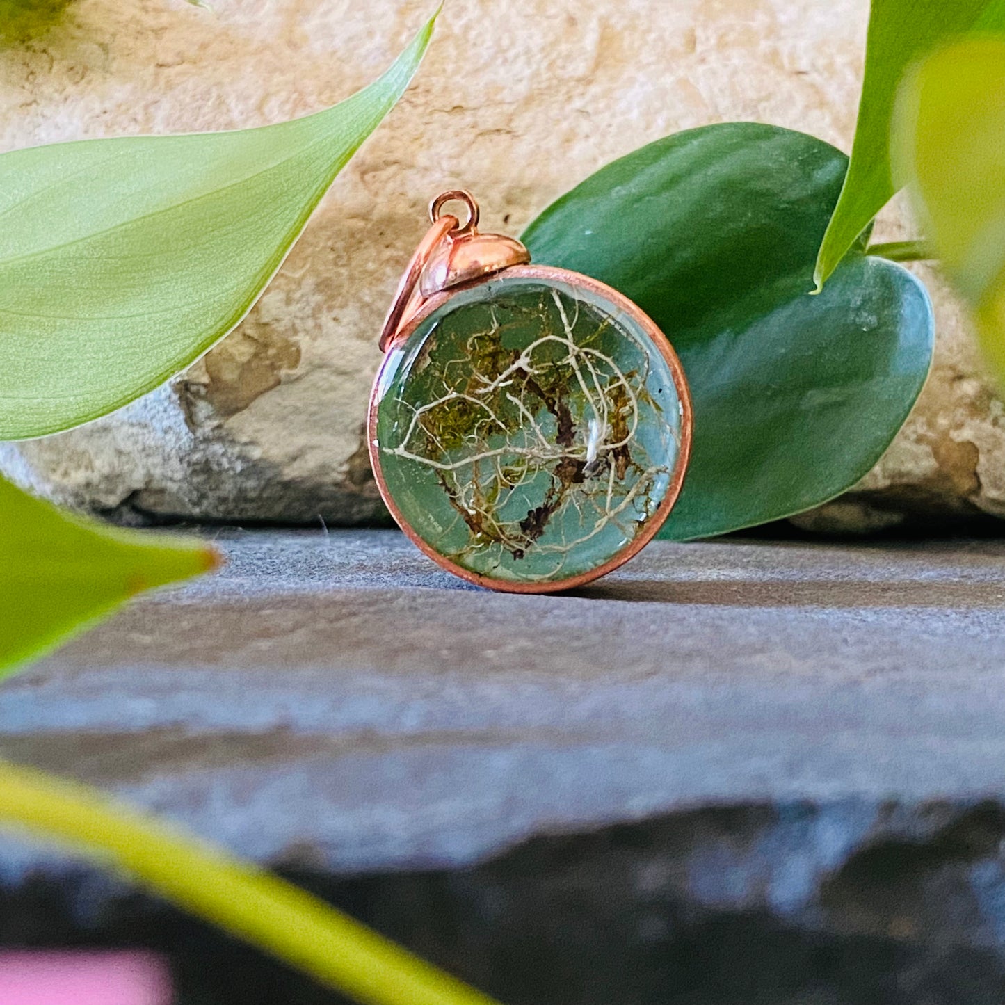 Lichen Classic Pendant #1